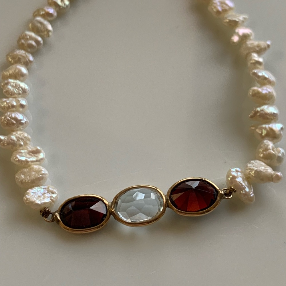 BEAUTIFUL genuine freshwater pearl & stones!!!